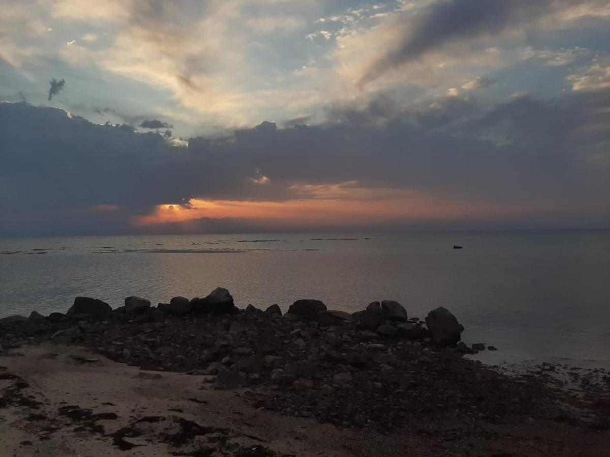 Abdo Caribbean Camp Hotel นูเวบา ภายนอก รูปภาพ