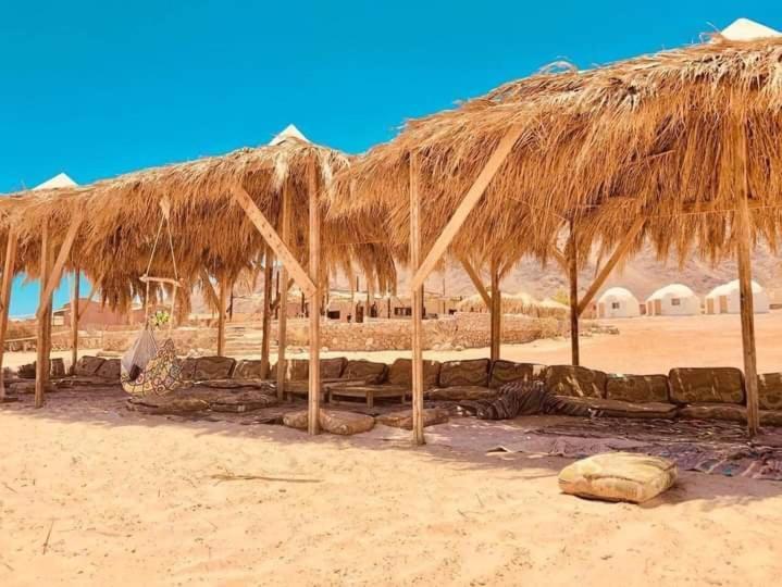 Abdo Caribbean Camp Hotel นูเวบา ภายนอก รูปภาพ